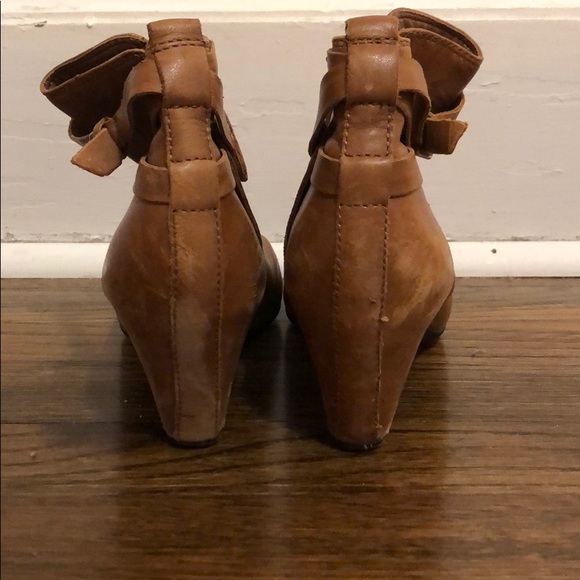 Booties - Picture 3 of 3